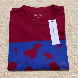 Calvin Klein Red and Blue Floral Men's Tee
